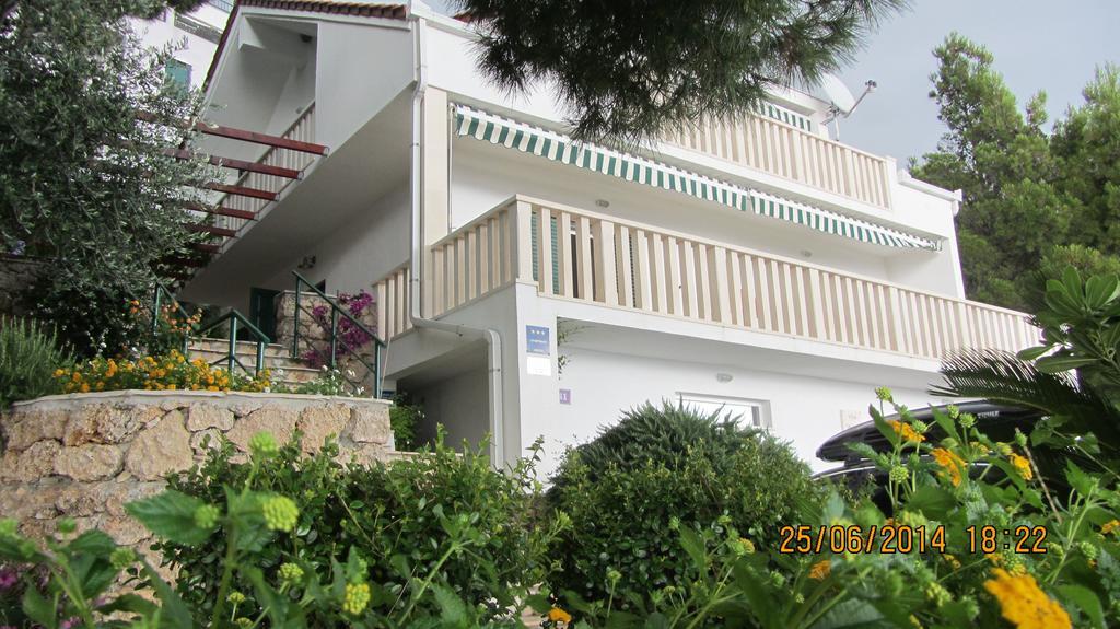Apartments Vila Oksana 미미체 외부 사진