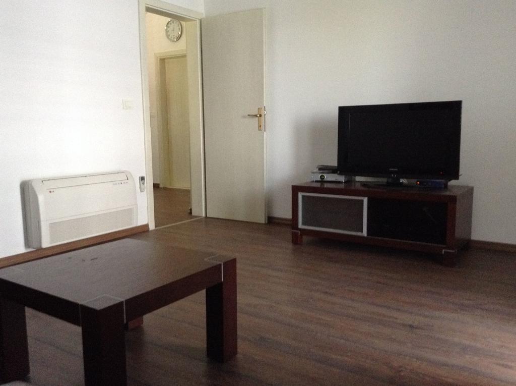 Apartments Vila Oksana 미미체 외부 사진